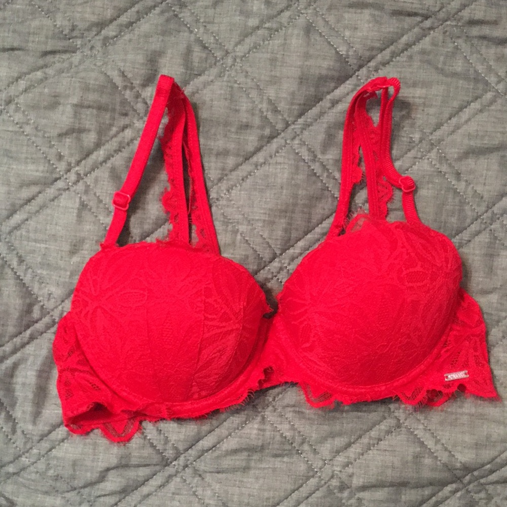 Victoria Secret red lace bra